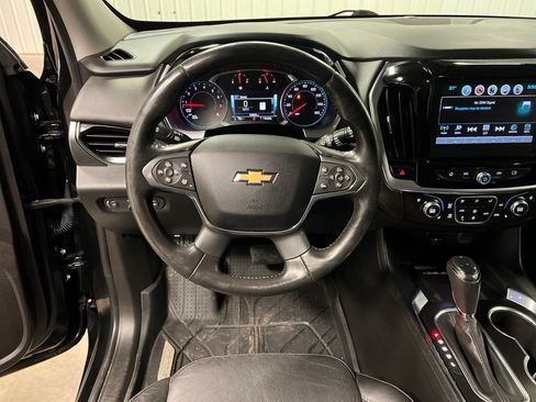 Certified 2019 Chevrolet Traverse Premier w/ Redline Edition image 18