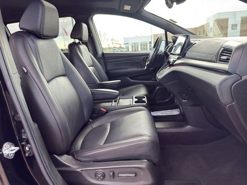 Used 2025 Honda Odyssey Sport-L image 38