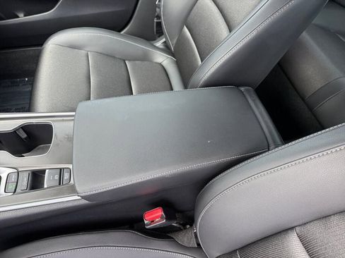 Used 2022 Honda Accord Sport image 13