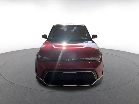 Used 2025 Kia Soul LX w/ LX Technology Package image 4