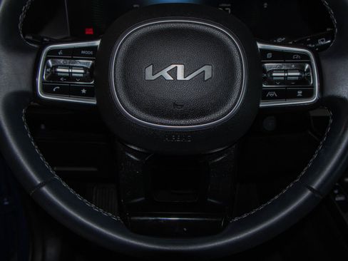 New 2025 Kia Sorento S w/ Panoramic Sunroof Package image 12