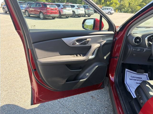 New 2026 Chevrolet Blazer LT w/ LPO, Floor Liner Package AWD/4WD image 23