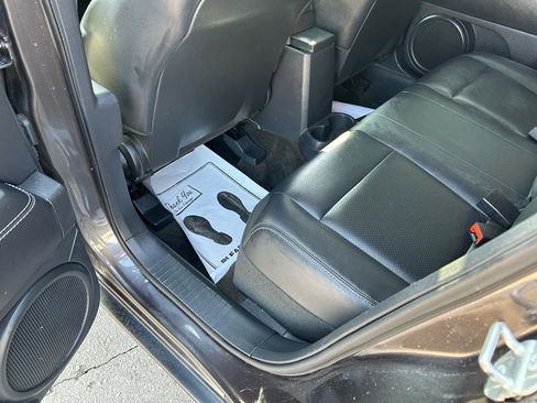 Used 2016 Jeep Compass High Altitude image 9