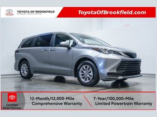 Certified 2026 Toyota Sienna LE FWD video 1