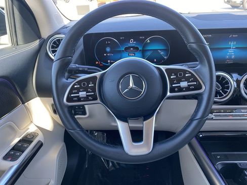 Used 2022 Mercedes-Benz GLA 250 image 11