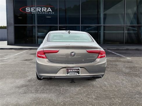 Used 2017 Buick LaCrosse Premium w/ Dynamic Driver Package image 4