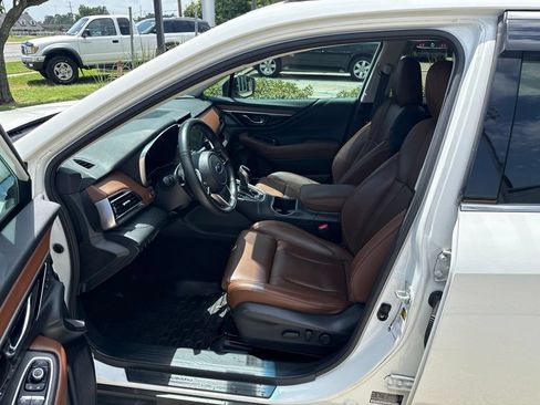 Used 2022 Subaru Outback Touring XT AWD/4WD image 10