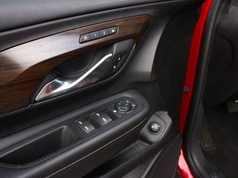 Used 2018 GMC Terrain Denali w/ Advanced Safety Package image 18