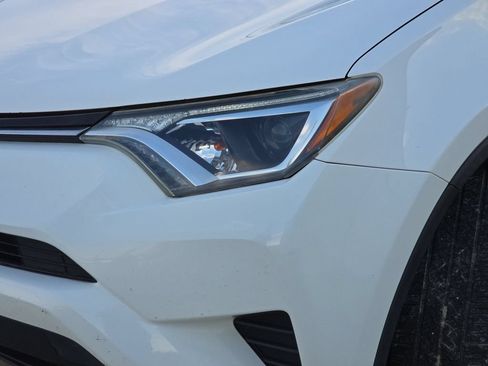 Used 2016 Toyota RAV4 LE FWD image 26