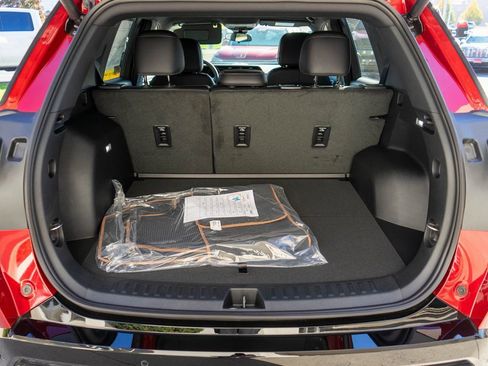 New 2026 GMC Terrain AT4 image 32