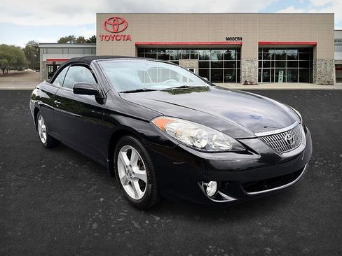 Used 2005 Toyota Solara SLE FWD image 3