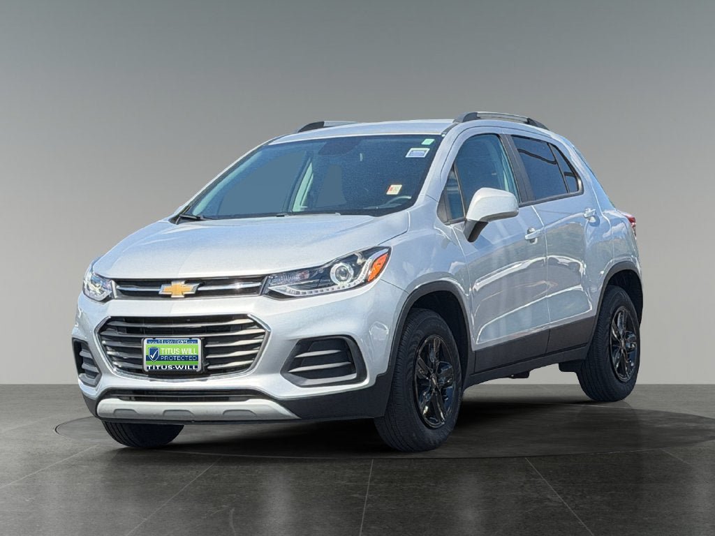 Used 2022 Chevrolet Trax LT w/ LT Convenience Package AWD/4WD image 4