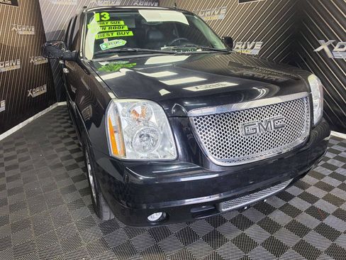 Used 2013 GMC Yukon Denali AWD/4WD image 4