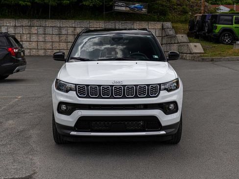 Used 2026 Jeep Compass Limited AWD/4WD image 2