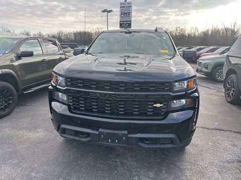 Used 2019 Chevrolet Silverado 1500 Custom w/ Custom Convenience Package image 7