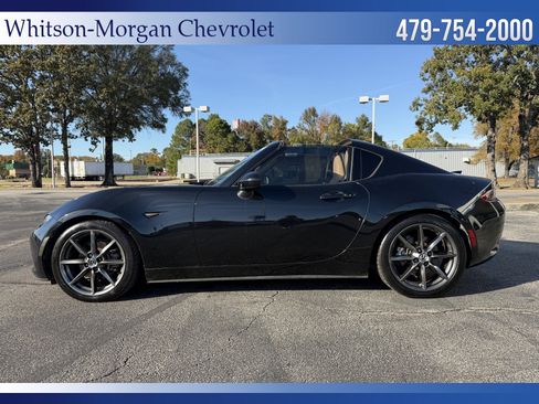 Used 2017 MAZDA MX-5 Miata RF Grand Touring image 2
