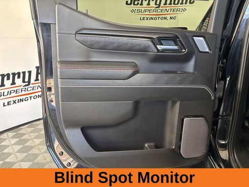 Used 2022 GMC Sierra 1500 AT4X image 21