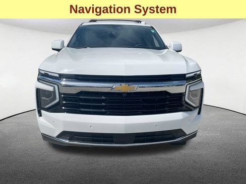 Used 2025 Chevrolet Tahoe LS AWD/4WD image 4