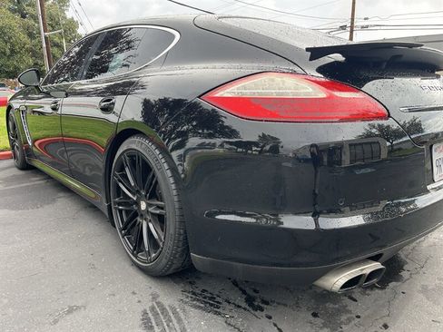 Used 2011 Porsche Panamera Turbo image 10
