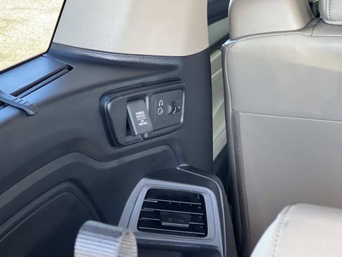 Certified 2019 Honda Odyssey Elite image 28