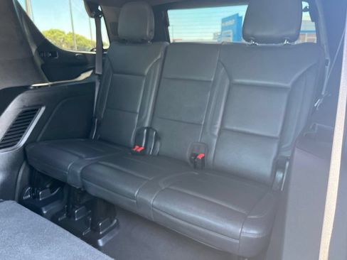 Used 2023 Chevrolet Tahoe LT AWD/4WD image 12