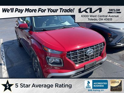 Used 2025 Hyundai Venue SEL