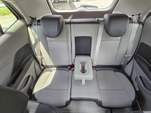 Used 2015 Buick Encore FWD image 10