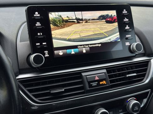 Used 2019 Honda Accord Sport image 25