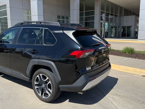 Used 2020 Toyota RAV4 Adventure image 4