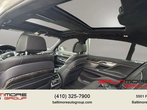 Used 2016 BMW 750i xDrive AWD/4WD image 32