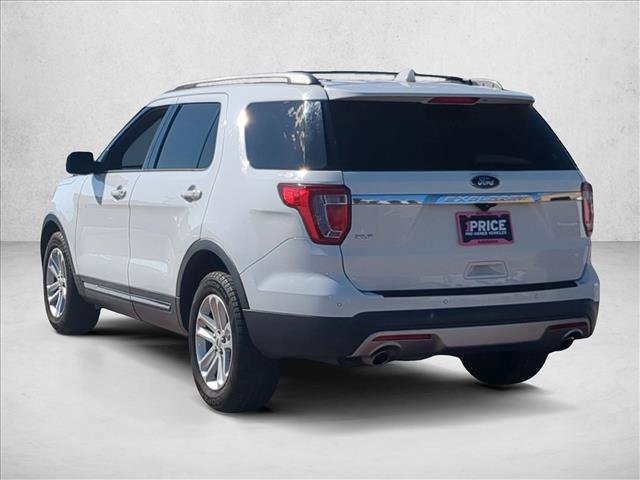 Used 2017 Ford Explorer XLT w/ Equipment Group 201A FWD image 8