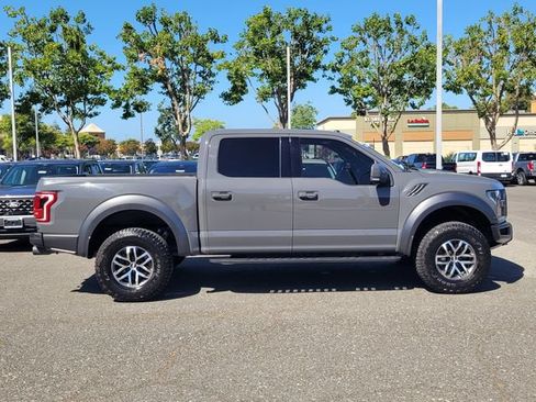 Certified 2018 Ford F150 Raptor w/ Equipment Group 802A Luxury AWD/4WD image 6