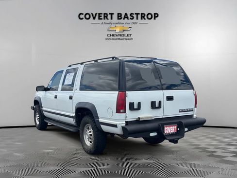 Used 1997 Chevrolet Suburban 2500 w/ Preferred Equipment Group 3 AWD/4WD image 5