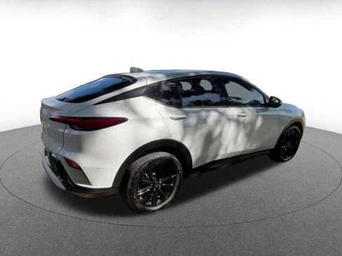 Used 2025 Buick Envista Sport Touring image 16