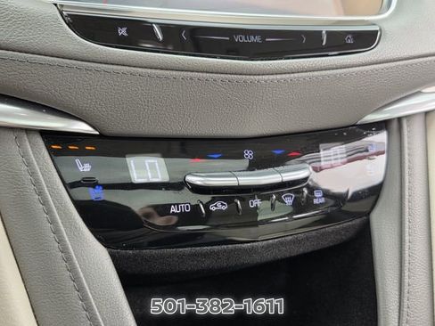 Used 2017 Cadillac XT5 Premium Luxury AWD/4WD image 22
