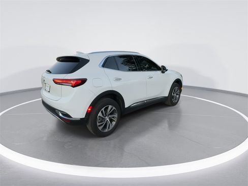 Used 2023 Buick Envision Essence image 8
