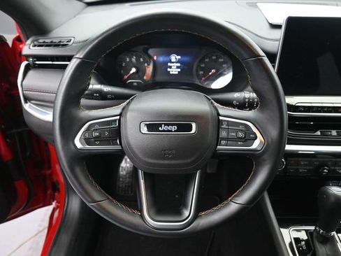 Used 2022 Jeep Compass Limited image 20