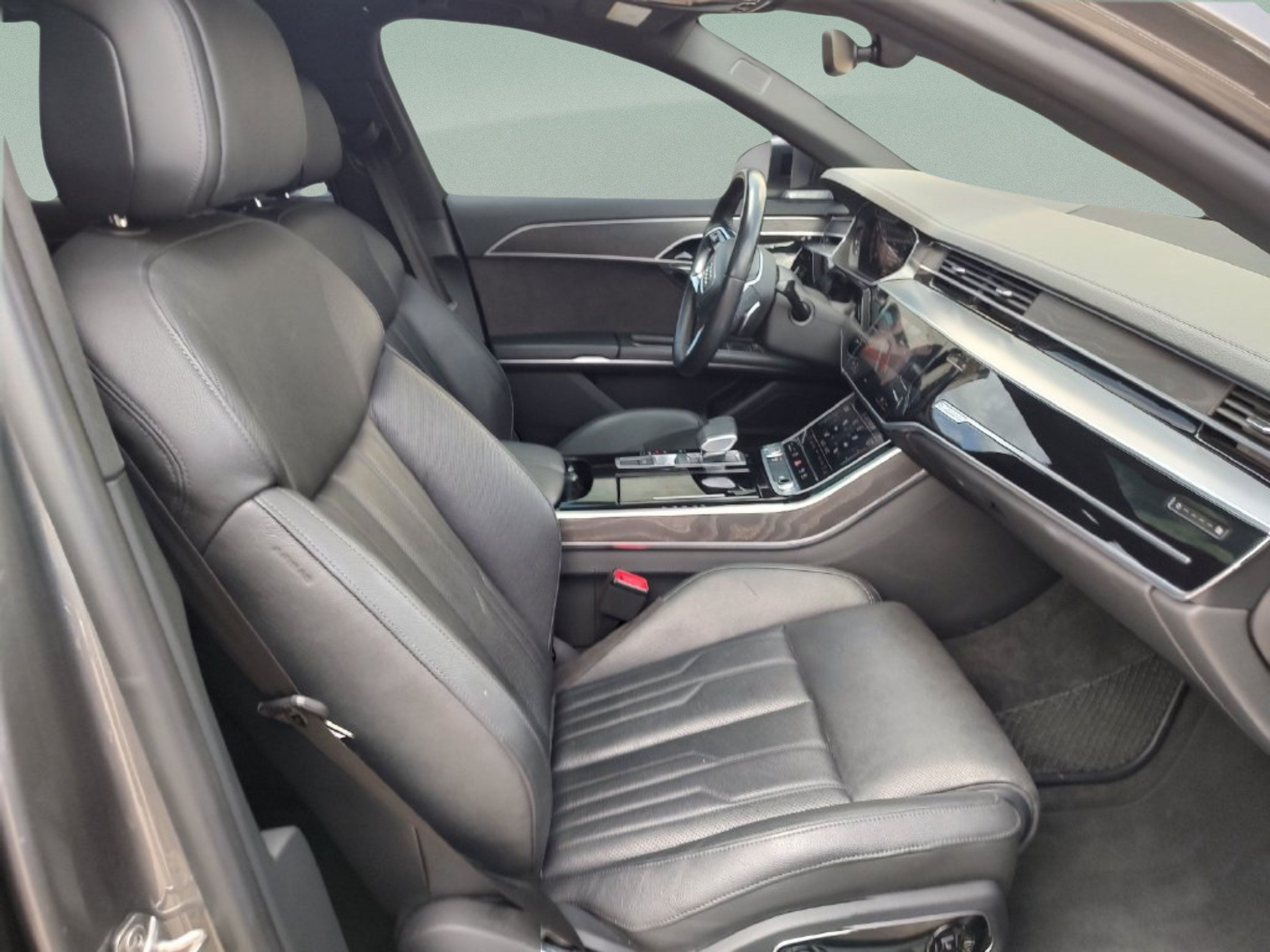 Used 2020 Audi A8 L 4.0T w/ Executive Package AWD/4WD image 30