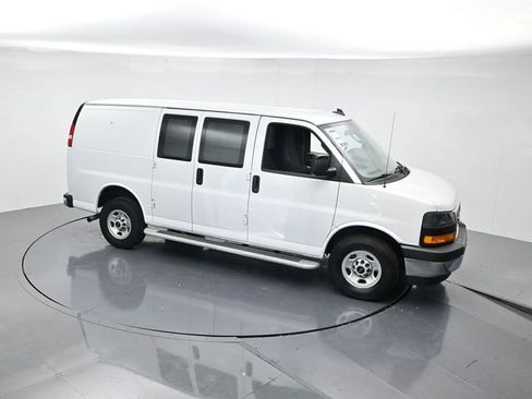 Used 2023 GMC Savana 2500 w/ Driver Convenience Package image 37