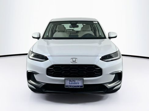 Used 2023 Honda HR-V LX image 2