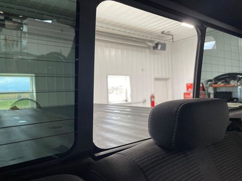 Used 2015 Ford F150 XLT w/ Equipment Group 302A Luxury image 21