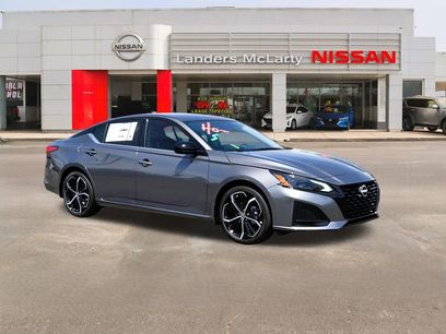 New 2026 Nissan Altima 2.5 SR w/ SR Premium Package