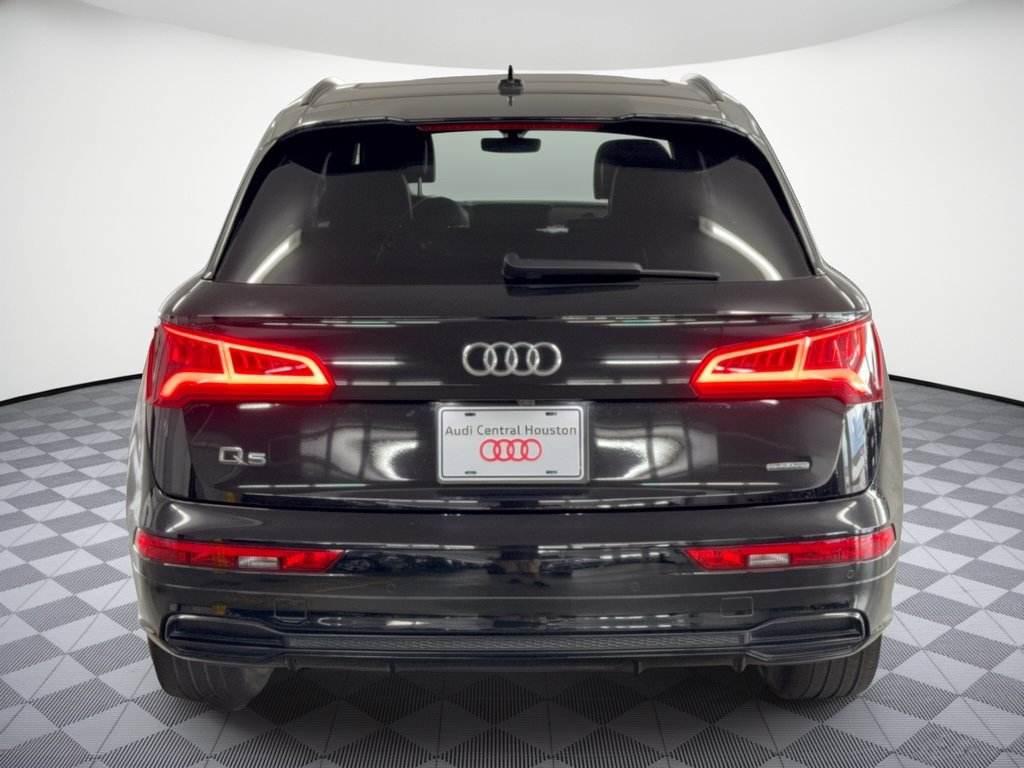 Used 2020 Audi Q5 2.0T Titanium Premium Plus AWD/4WD image 11