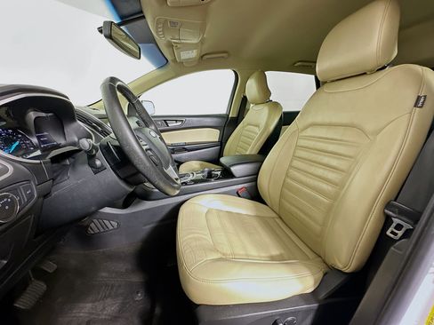 Used 2016 Ford Edge SEL w/ Equipment Group 201A FWD image 13