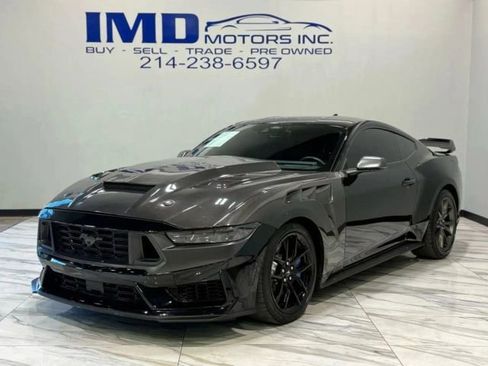 Used 2025 Ford Mustang Dark Horse image 1