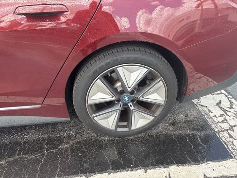 Used 2023 BMW i4 eDrive35 image 6