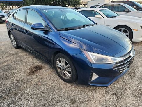 Used 2020 Hyundai Elantra SEL FWD image 1