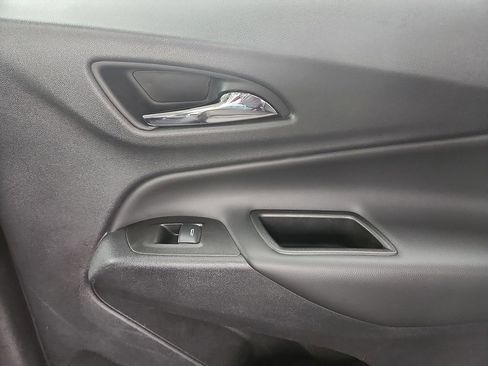 Used 2022 Chevrolet Equinox LT FWD image 17