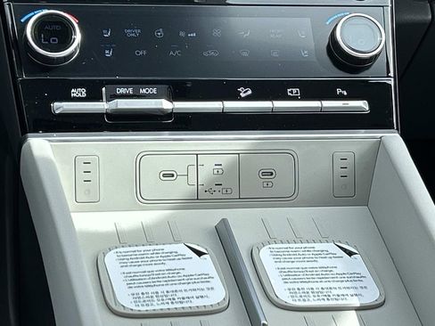 New 2026 Hyundai Santa Fe Calligraphy image 28