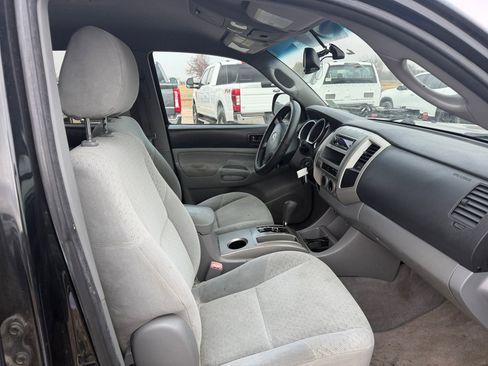 Used 2008 Toyota Tacoma PreRunner image 15